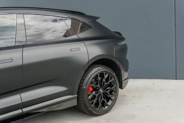 2023 Aston Martin DBX 707