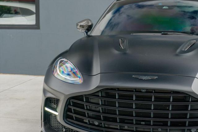 2023 Aston Martin DBX 707