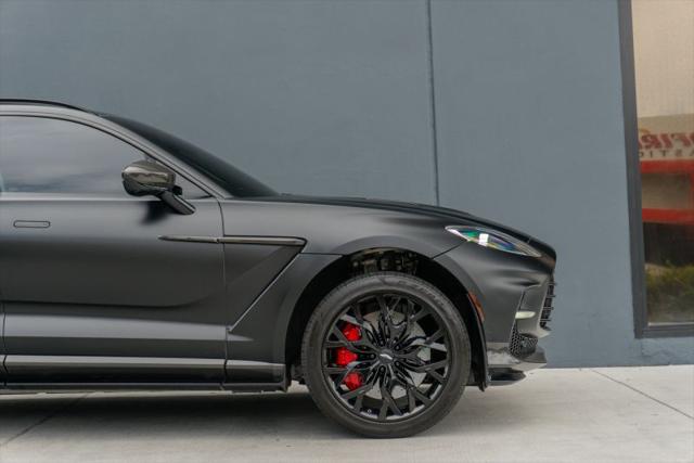2023 Aston Martin DBX 707