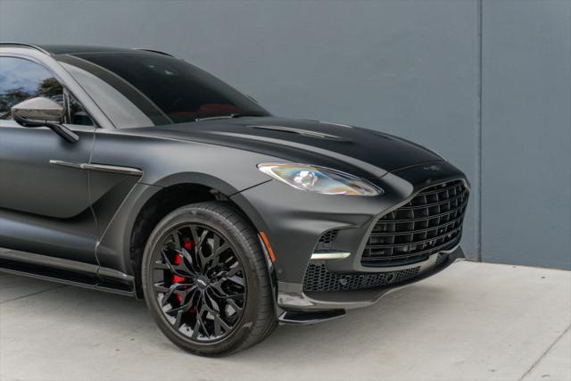 2023 Aston Martin DBX 707