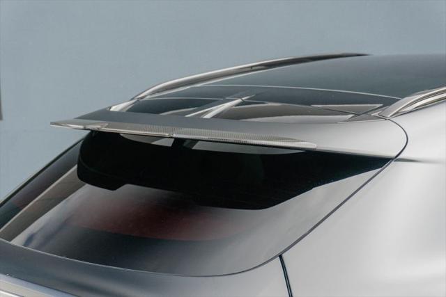 2023 Aston Martin DBX 707