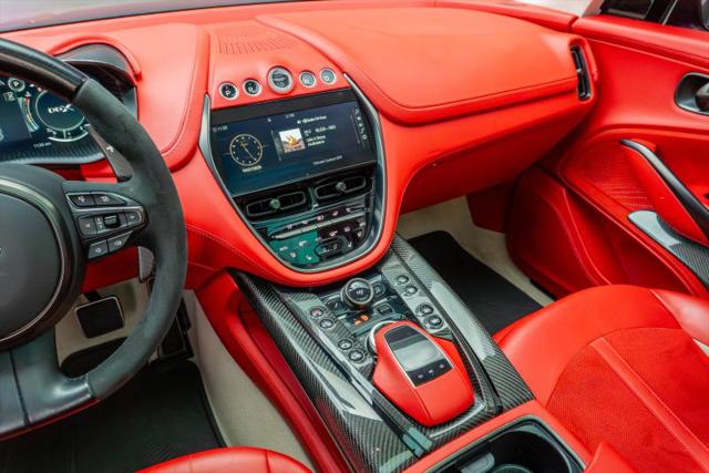 2023 Aston Martin DBX 707