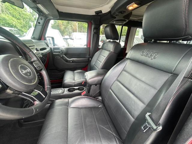 2012 Jeep Wrangler Unlimited Sahara