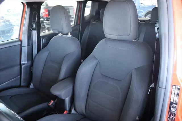 2018 Jeep Renegade Latitude FWD