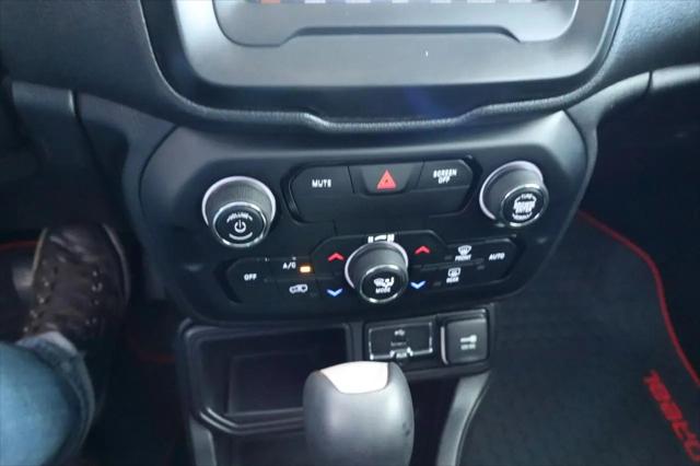 2018 Jeep Renegade Latitude FWD