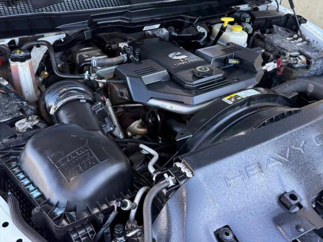 2017 Ram 3500 Tradesman/SLT/Laramie