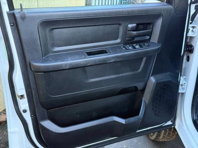 2017 Ram 3500 Tradesman/SLT/Laramie