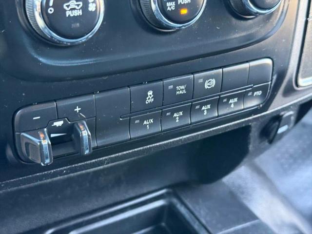 2017 Ram 3500 Tradesman/SLT/Laramie