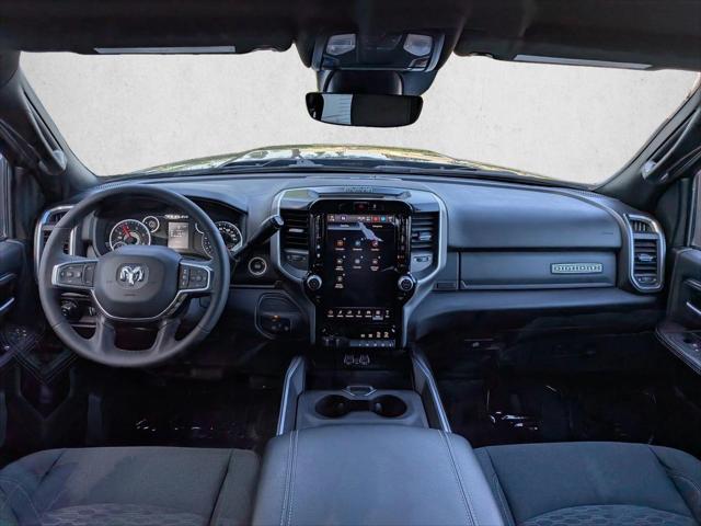 2025 Ram 3500 Big Horn Crew Cab 4x4 6'4" Box