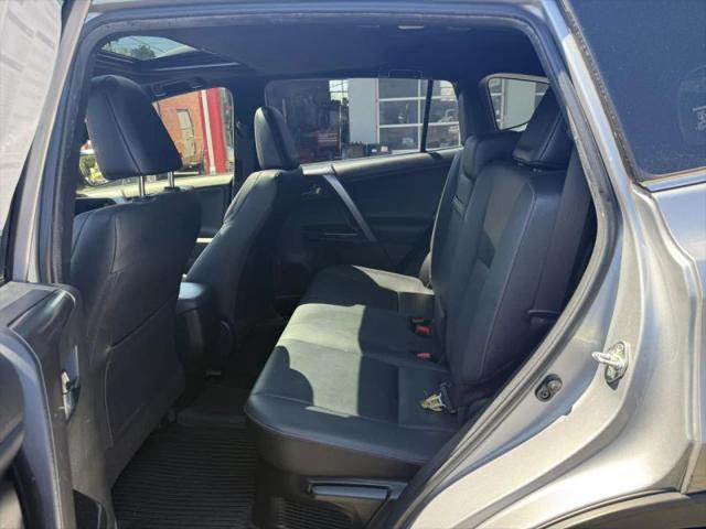 2018 Toyota RAV4 Hybrid SE
