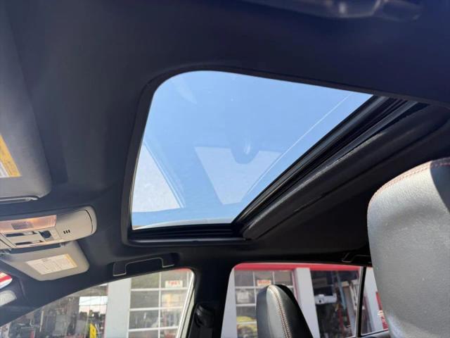 2018 Toyota RAV4 Hybrid SE