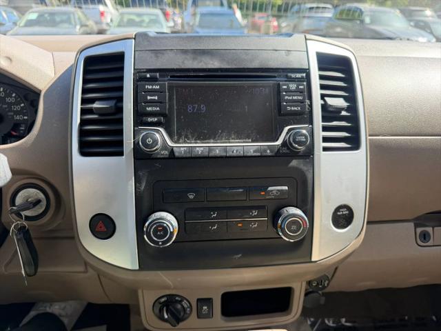 2017 Nissan Frontier SV
