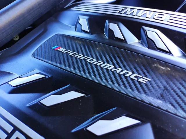 2020 BMW X5 M50i