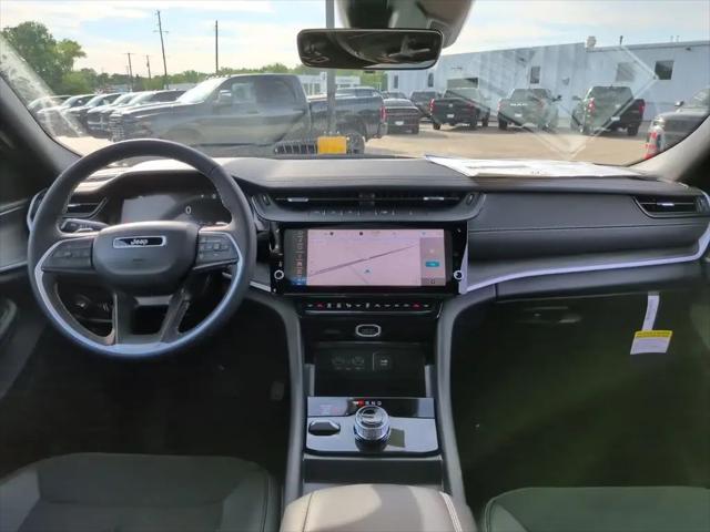 2026 Jeep Grand Cherokee L Altitude 4x4