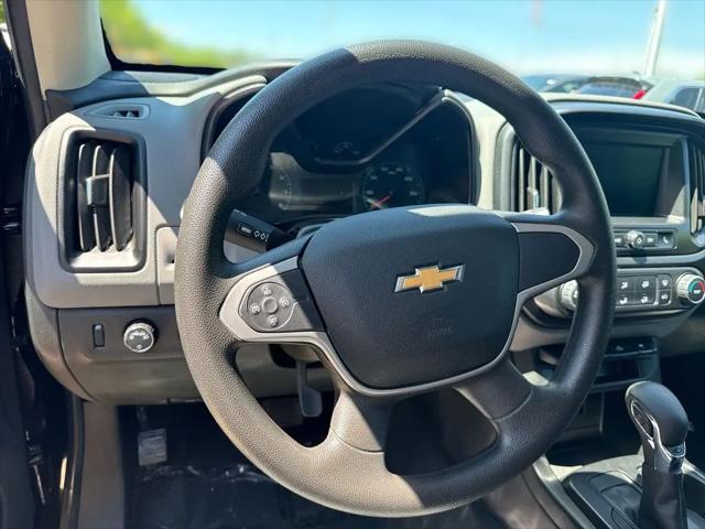 2022 Chevrolet Colorado 4WD Crew Cab Short Box WT