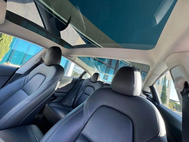 2022 Tesla Model 3 Long Range Dual Motor All-Wheel Drive
