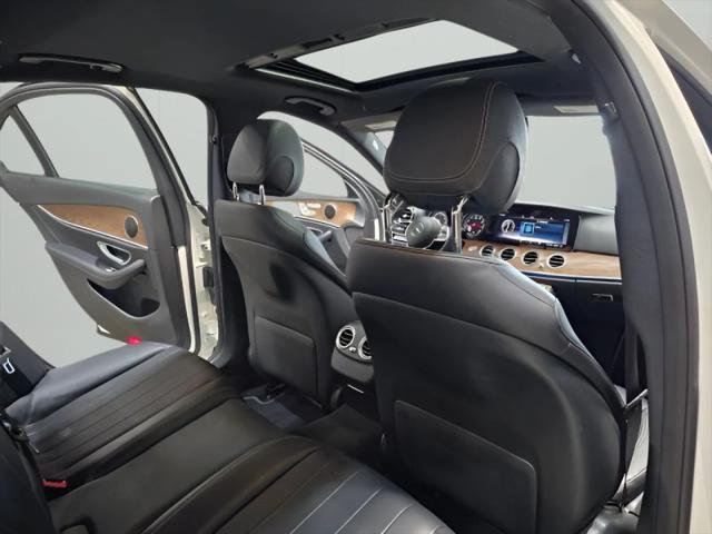 2019 Mercedes-Benz E-CLASS E 300 E 300