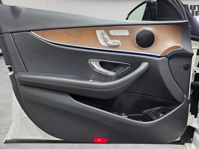 2019 Mercedes-Benz E-CLASS E 300 E 300
