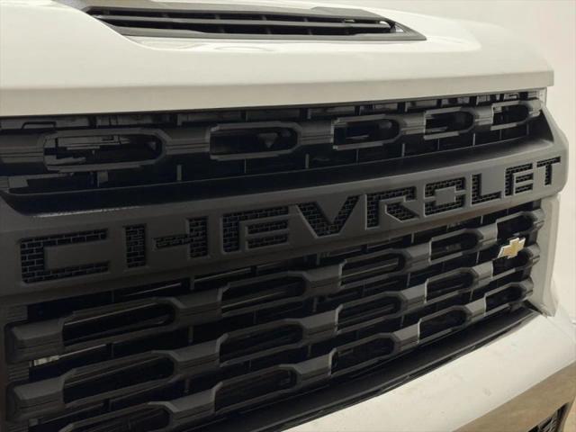 2023 Chevrolet Silverado 2500HD 4WD Crew Cab Long Bed WT