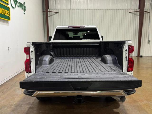 2023 Chevrolet Silverado 2500HD 4WD Crew Cab Long Bed WT