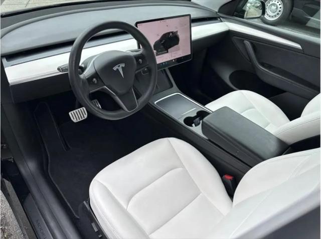 2022 Tesla Model Y Performance Dual Motor All-Wheel Drive