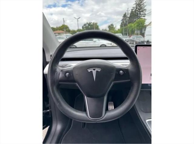 2022 Tesla Model Y Performance Dual Motor All-Wheel Drive