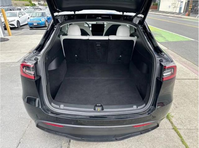 2022 Tesla Model Y Performance Dual Motor All-Wheel Drive