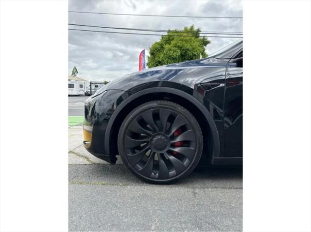 2022 Tesla Model Y Performance Dual Motor All-Wheel Drive