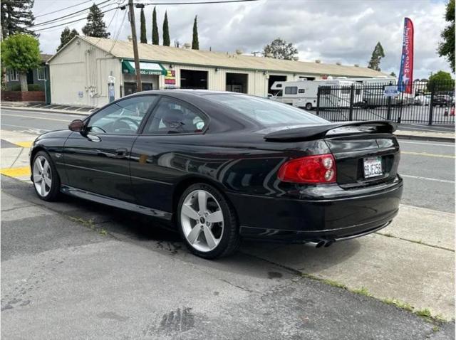 2004 Pontiac GTO Base