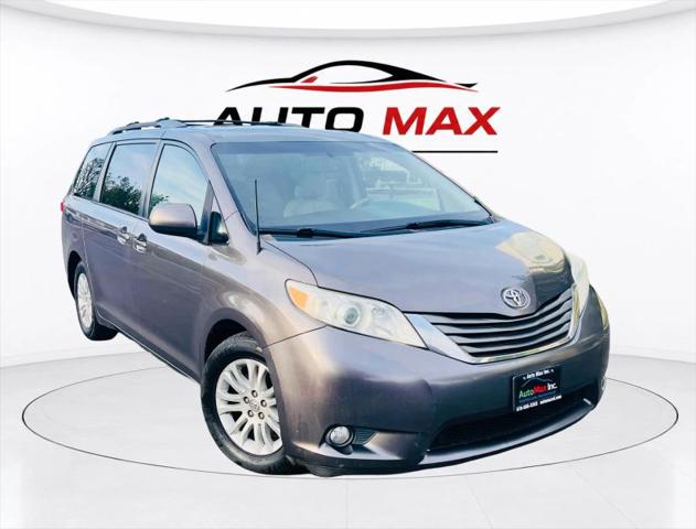 2013 Toyota Sienna XLE V6 8 Passenger for sale in San Diego, CA