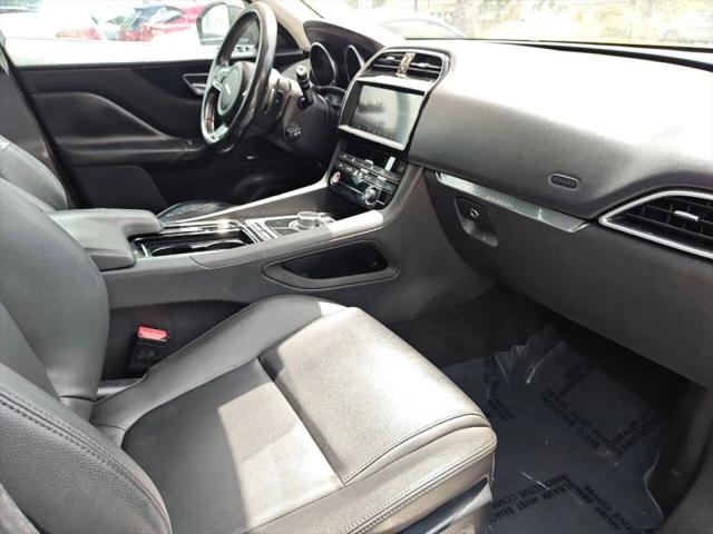 2019 Jaguar F-PACE 25t
