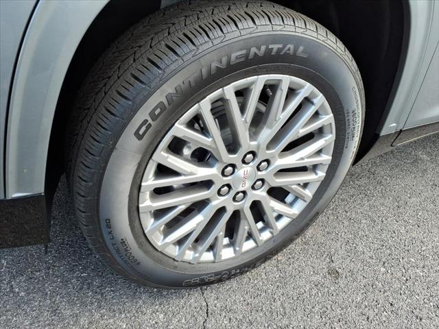 2026 GMC Acadia Denali AWD