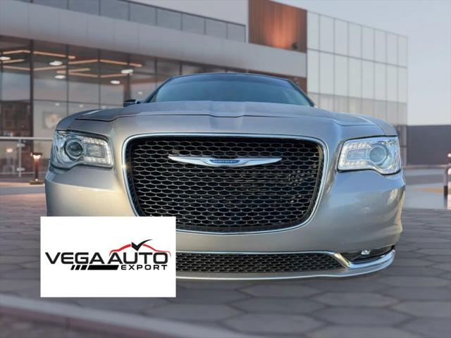 2018 Chrysler 300 Limited AWD
