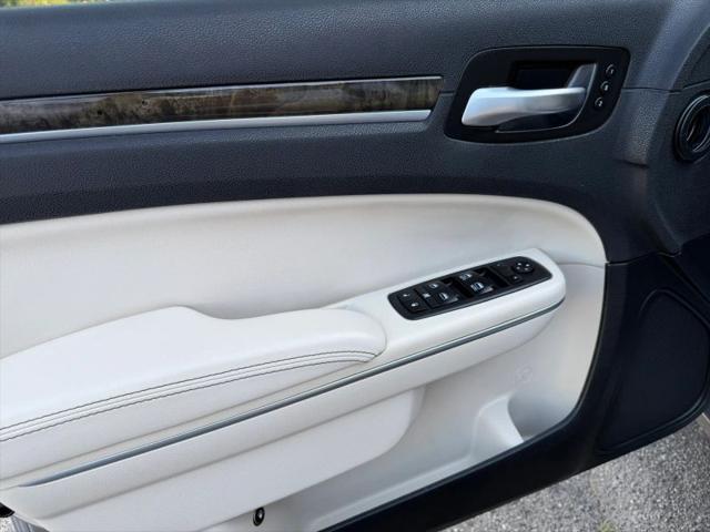 2018 Chrysler 300 Limited AWD