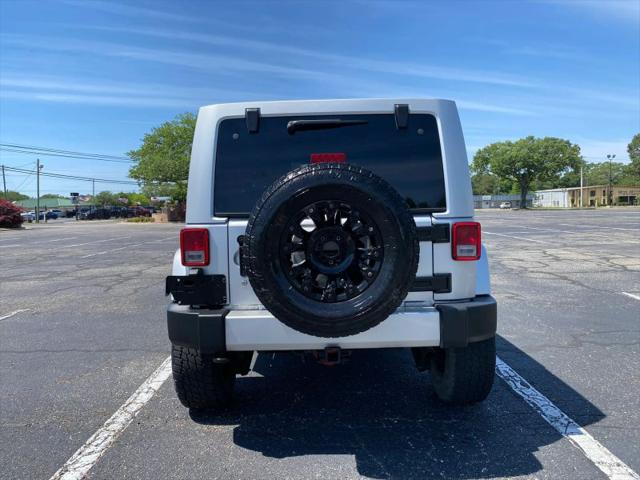 2012 Jeep Wrangler Unlimited Sahara