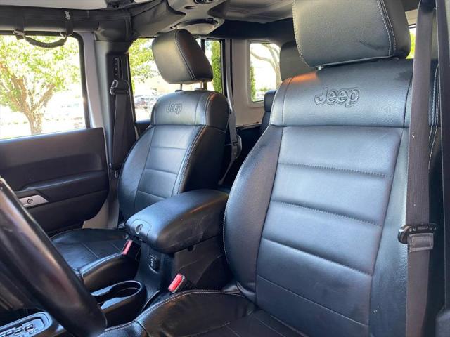 2012 Jeep Wrangler Unlimited Sahara
