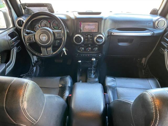 2012 Jeep Wrangler Unlimited Sahara