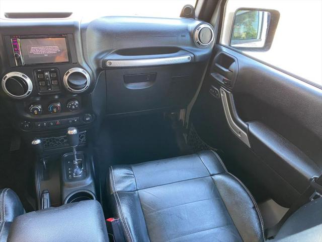 2012 Jeep Wrangler Unlimited Sahara