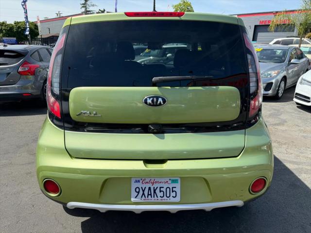 2018 Kia Soul +