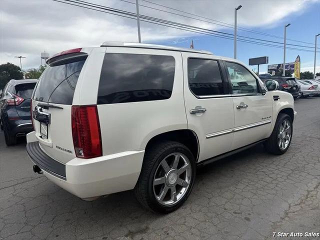 2008 Cadillac Escalade Standard