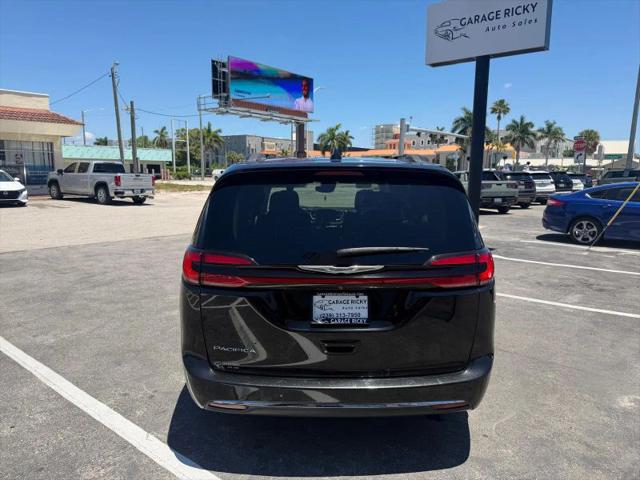 2021 Chrysler Pacifica Touring