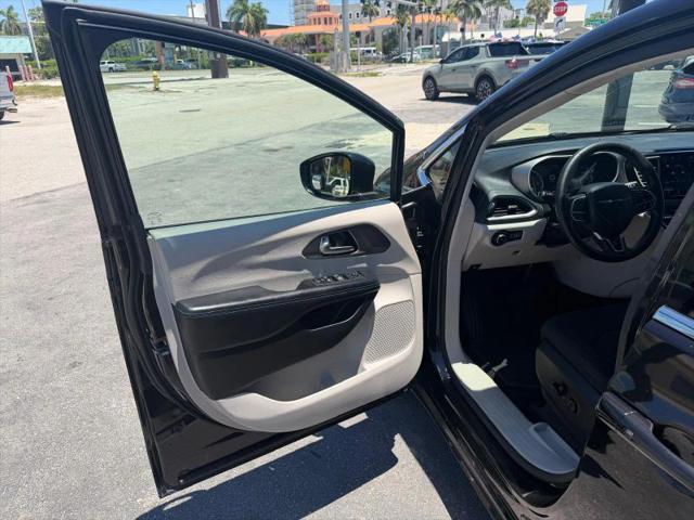 2021 Chrysler Pacifica Touring