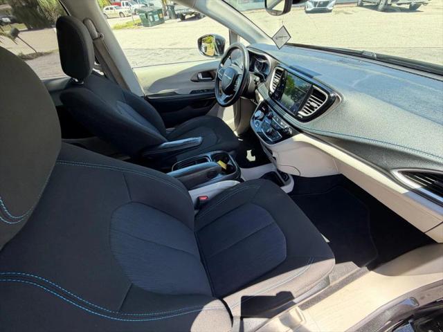 2021 Chrysler Pacifica Touring