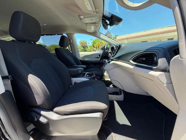 2021 Chrysler Pacifica Touring