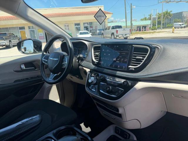 2021 Chrysler Pacifica Touring