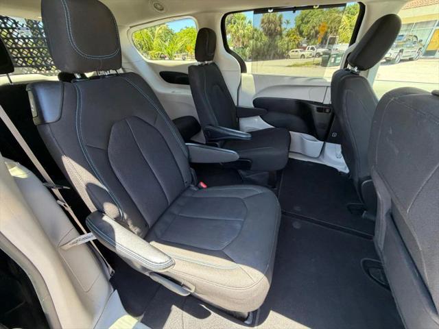 2021 Chrysler Pacifica Touring