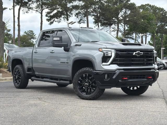 2025 Chevrolet Silverado 2500HD 4WD Crew Cab Standard Bed LTZ