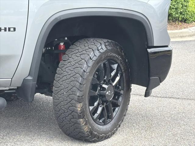 2025 Chevrolet Silverado 2500HD 4WD Crew Cab Standard Bed LTZ