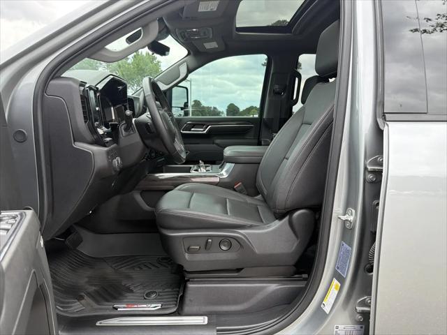 2025 Chevrolet Silverado 2500HD 4WD Crew Cab Standard Bed LTZ