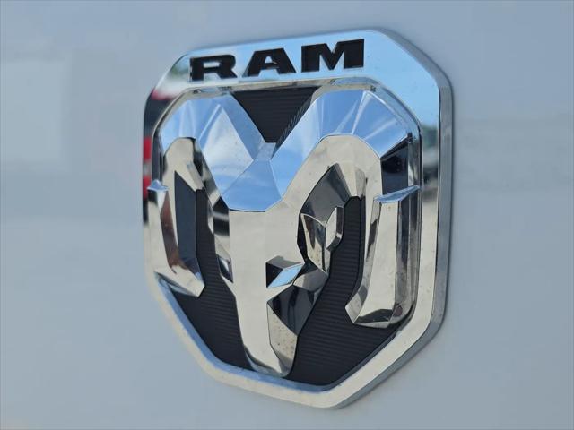 2025 Ram ProMaster 2500 Cargo Van Tradesman High Roof 159" WB w/Pass Seat